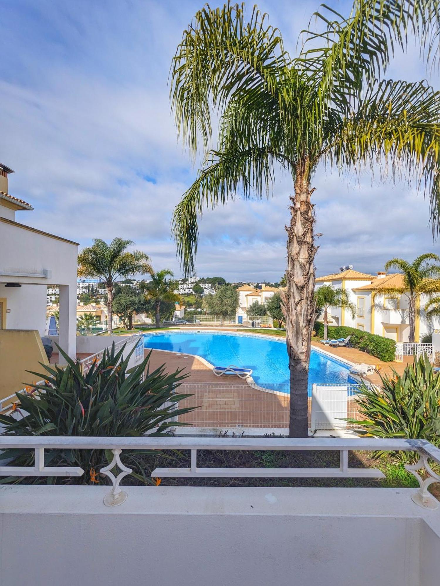 Farm Village- Townhouse 2 Mins From Old Town Albufeira Dış mekan fotoğraf