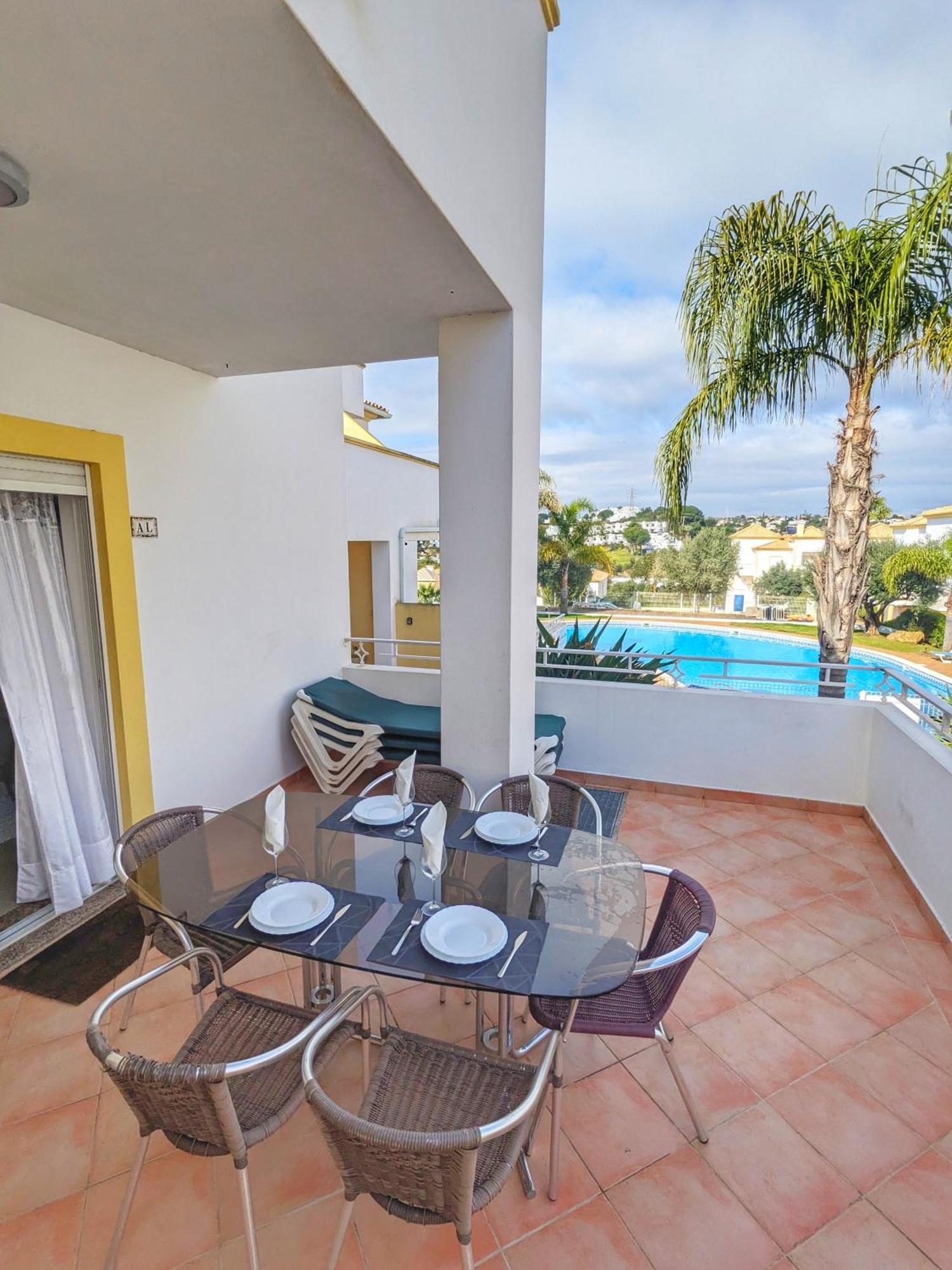 Farm Village- Townhouse 2 Mins From Old Town Albufeira Dış mekan fotoğraf