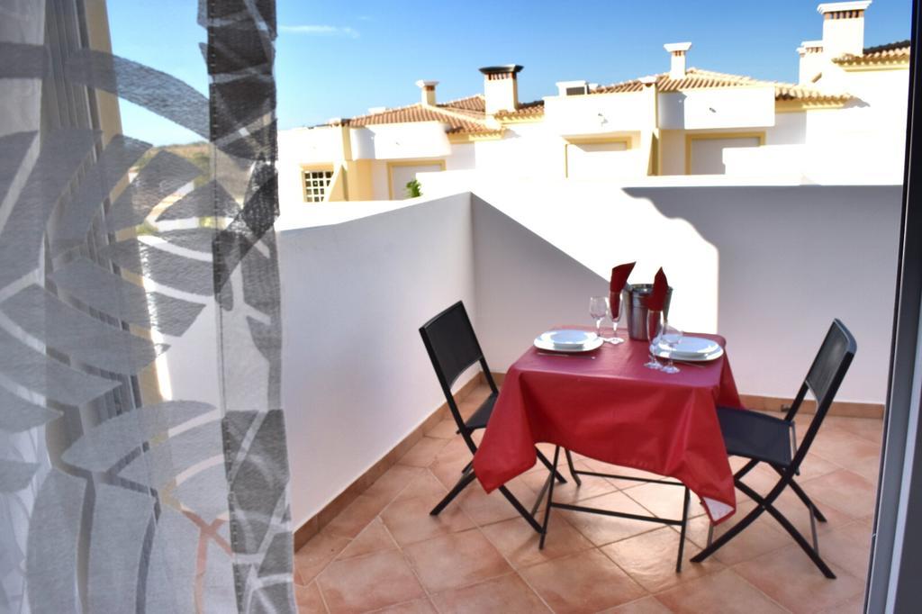 Farm Village- Townhouse 2 Mins From Old Town Albufeira Dış mekan fotoğraf